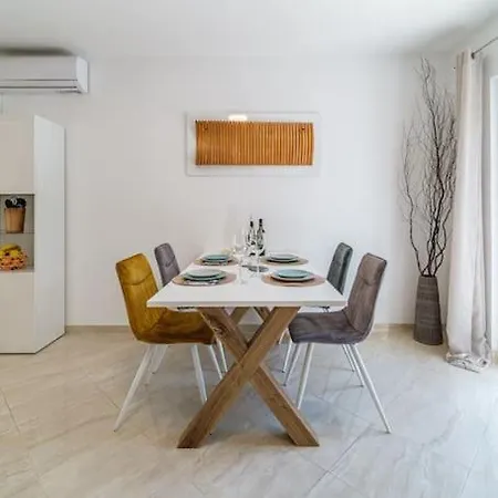 Anda - Kuca Za Odmor * Milna (Brac)