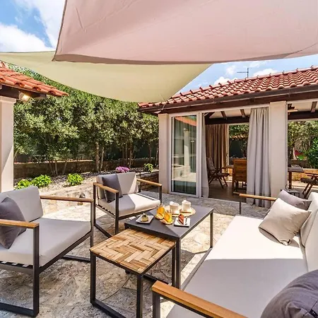 Anda - Kuca Za Odmor * Milna (Brac)